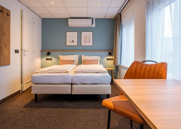 8 Studio's Aparthotel